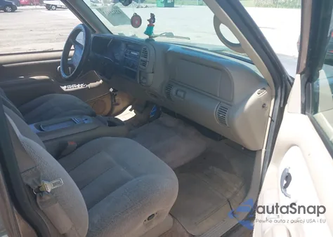 1997 GMC Yukon Sle from USA, damaged, VIN 1GKEC13R9VJ757949